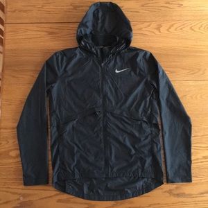 Nike rain jacket/ windbreaker!